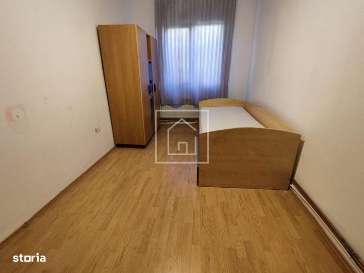 Apartament cu 3 camere decomandat, mobilat în Sub Arini