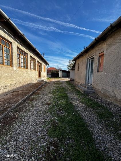 Casă cu 3 camere în Central