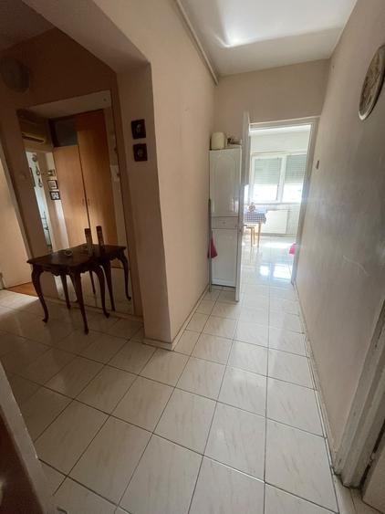 Apartament cu 2 camere decomandat în Dorobanți