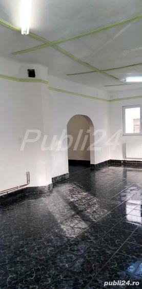 Spațiu comercial, de 50 mp, în Central