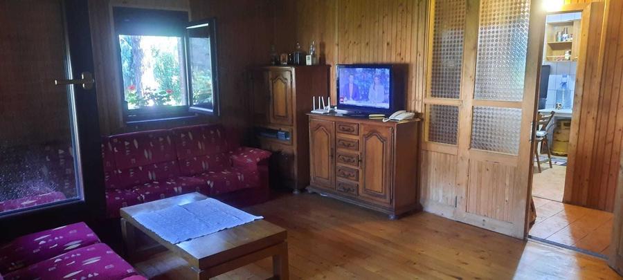 Casă cu 3 camere în Dârvari