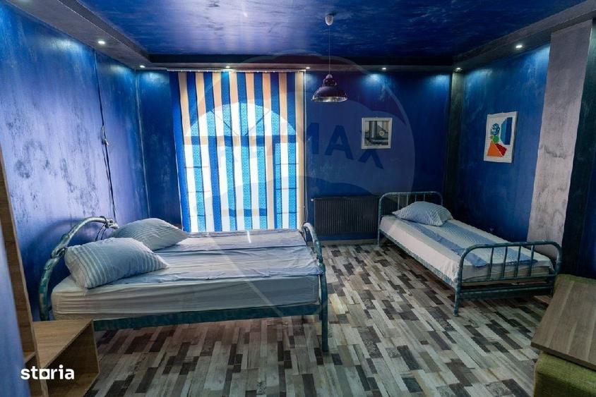 Spațiu comercial, de 700 mp, în Batiz