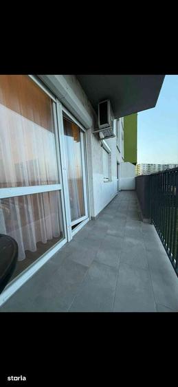 Apartament cu 3 camere decomandat în Nufărul