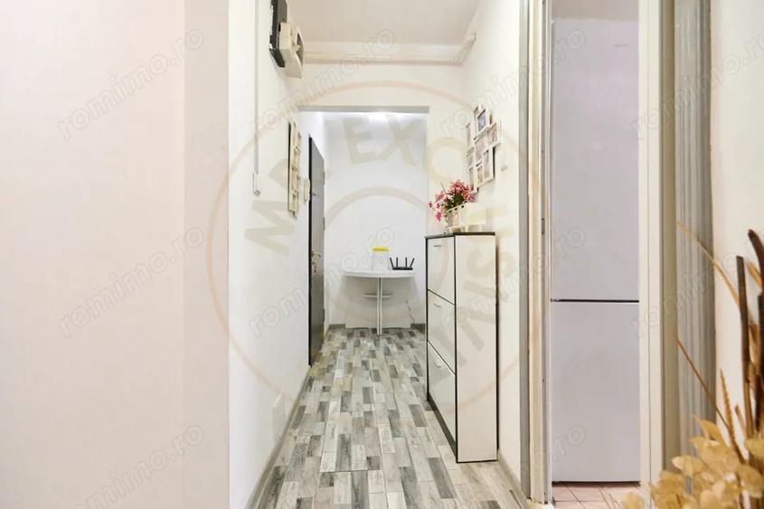 APARTAMENT 3 CAMERE -DECOMANDAT + LOC DE PARCARE - PITE?TI - 11