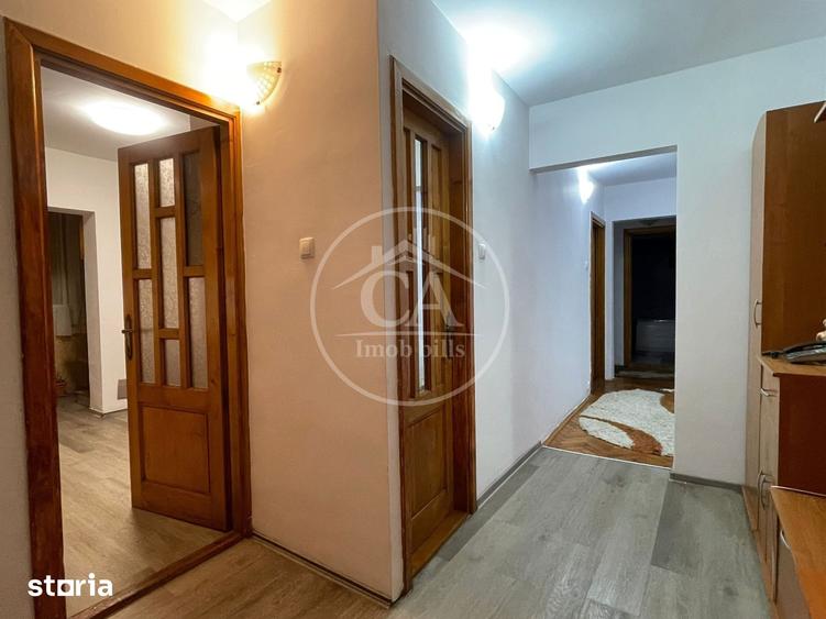 Apartament cu 3 camere decomandat în Nufărul