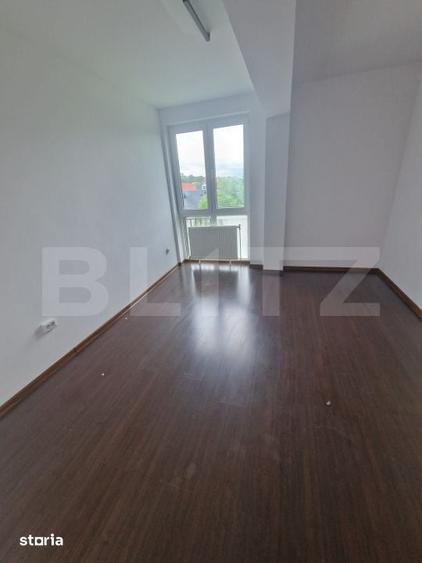 Apartament cu 3 camere în Șcheia