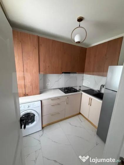 Casă cu 3 camere cu Teren 300 Mp în Central