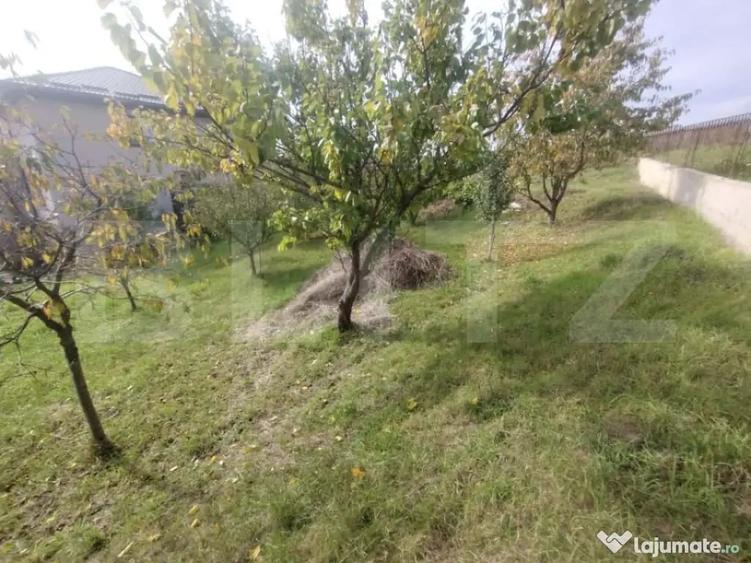 Teren de 728 mp, în Sigmir