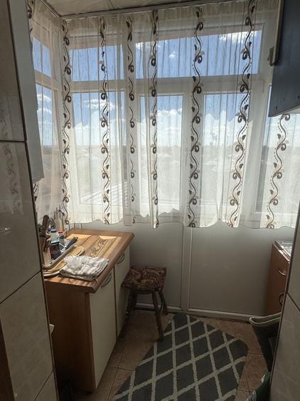 Apartament 2 camere decomandat, zona debarcader, 52 mp - 1