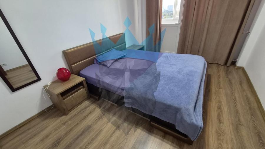 Apartament cu 3 camere semidecomandat, mobilat în Colentina