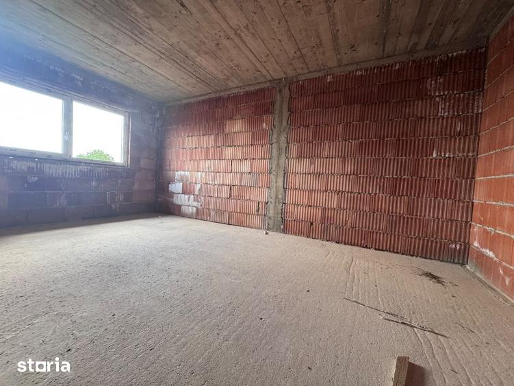 Duplex 97 mp/utili Toate Utilitatile | Comision 0 - 5