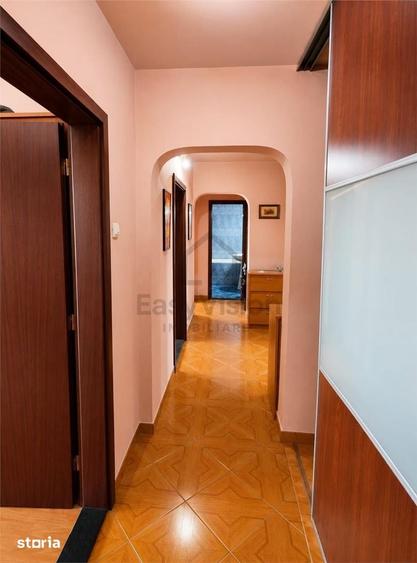 Apartament cu 4 camere decomandat, mobilat în Pantelimon