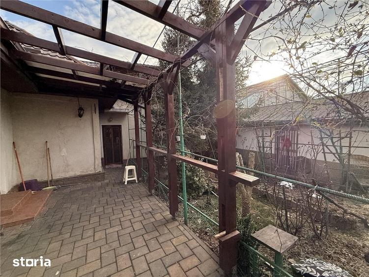 Casă cu 4 camere cu Teren 263 Mp în Central