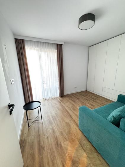 Apartament cu 3 camere decomandat în Dumbrăvița