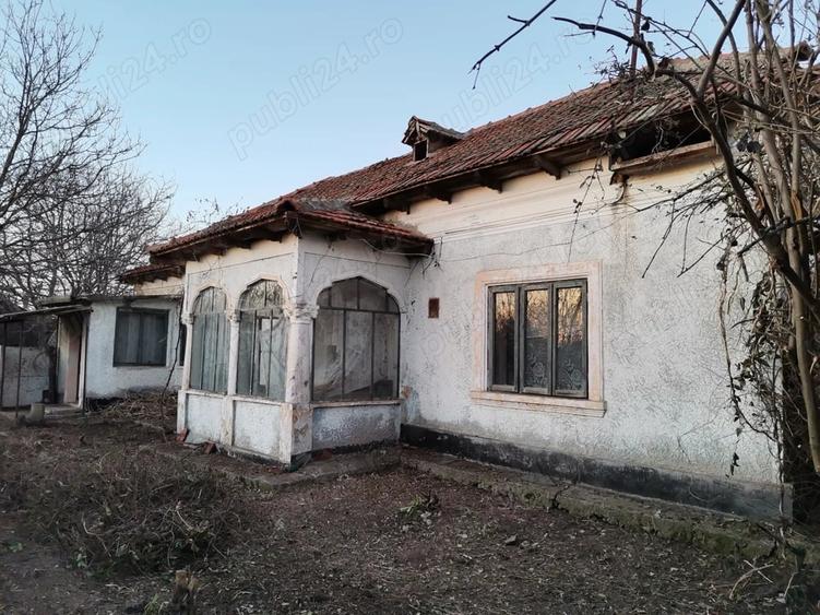 Teren de 1600 mp, în Țigănești