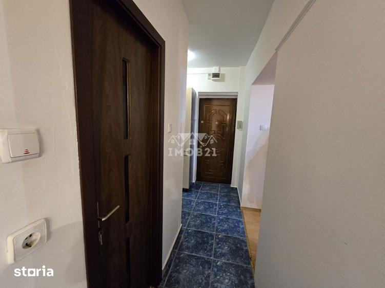 Garsonieră decomandată, mobilată în Republicii