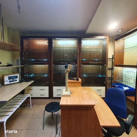 Casă cu 4 camere cu Teren 38 Mp în Tei