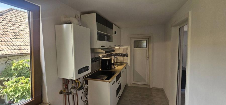 Apartament la casa ¶ 3 camere decomandate¶ Intre Lacuri¶ FSEGA¶ Iulus Mall - 6