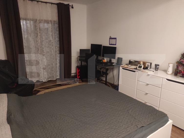 Apartament cu 3 camere decomandat, mobilat în Valea Lupului