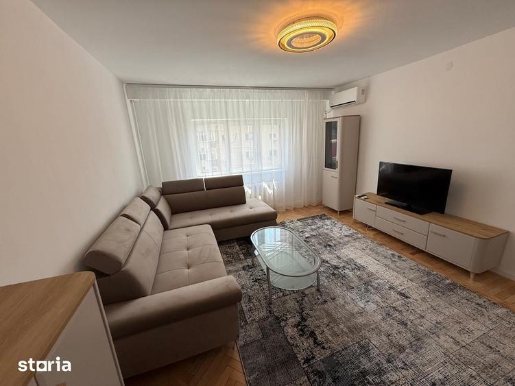 Apartament cu 3 camere decomandat în 13 Septembrie