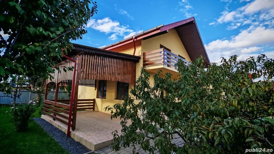 Casă cu 5 camere cu Teren 800 Mp în Central