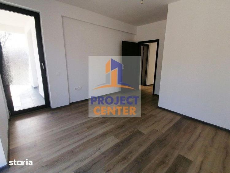 Casă cu 4 camere cu Teren 250 Mp în Budeasa