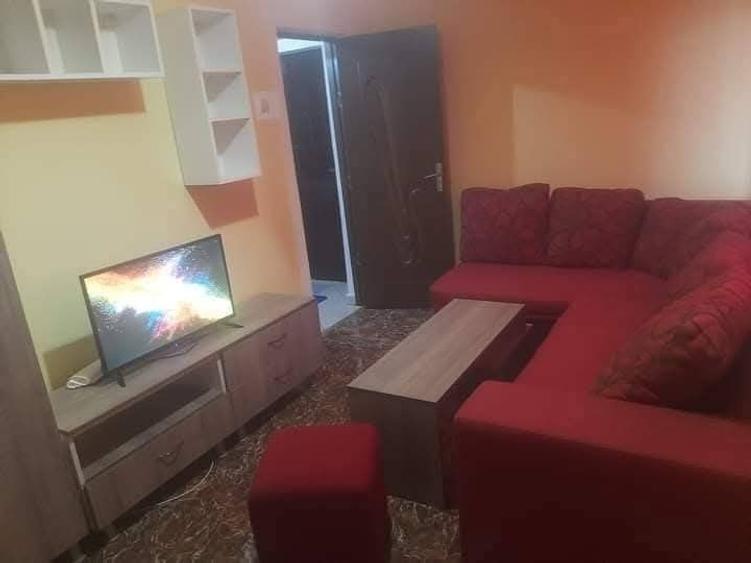 Apartament cu 2 camere decomandat în Exterior Vest