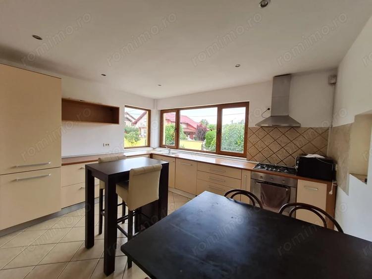 Casă cu 4 camere cu Teren 500 Mp în Ghiroda