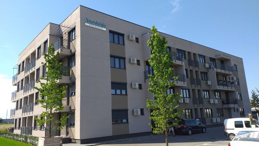 Apartament cu 2 camere semidecomandat în Nufărul