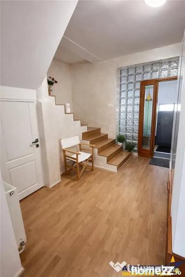 Casa in apreciabil potential,cu terase, curte,gradina echipa - 10