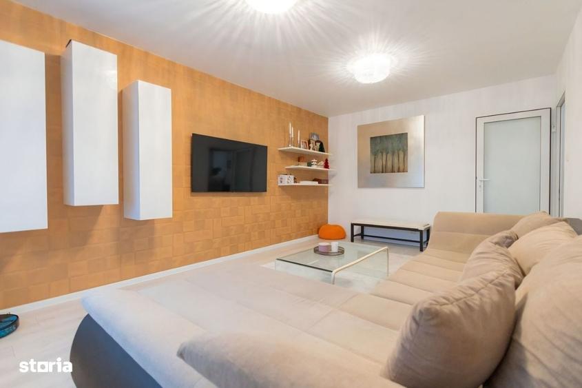 Apartament cu 3 camere decomandat în Rogerius