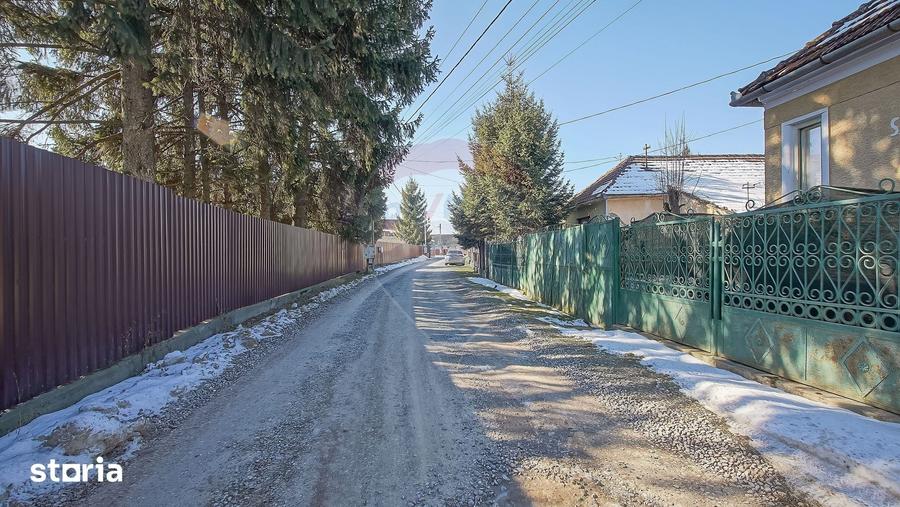 Casă cu 2 camere cu Teren 778 Mp în Tărlungeni