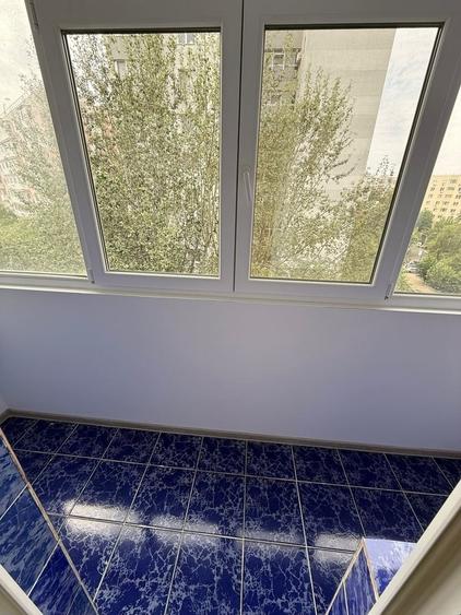 Apartament cu 3 camere decomandat în Dristor