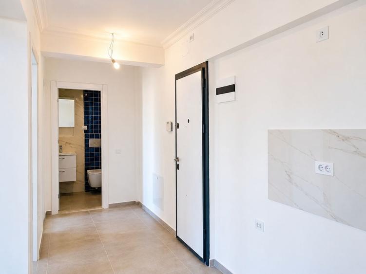 Apartament cu 3 camere decomandat în Energia