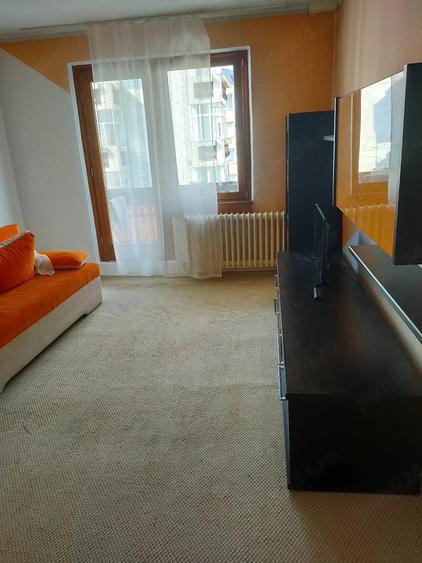 Apartament cu 2 camere decomandat în Tudor