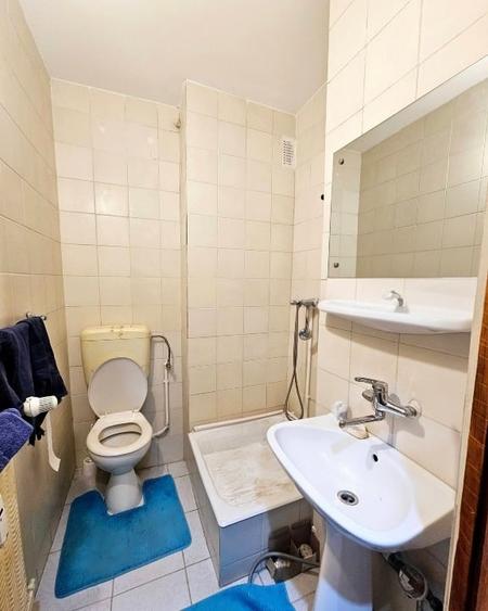 Apartament cu 4 camere decomandat, mobilat în Apărătorii Patriei