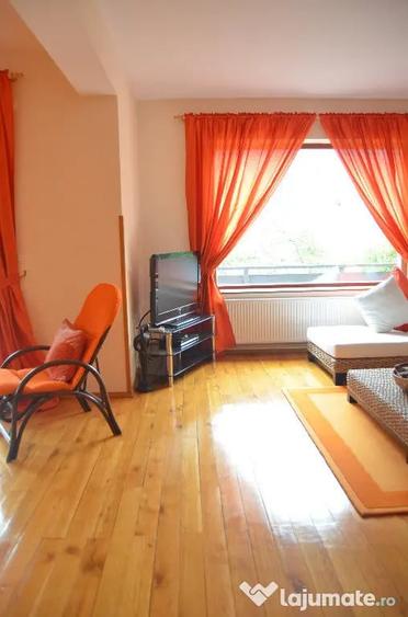 Casă cu 1 camere cu Teren 1627 Mp în Central