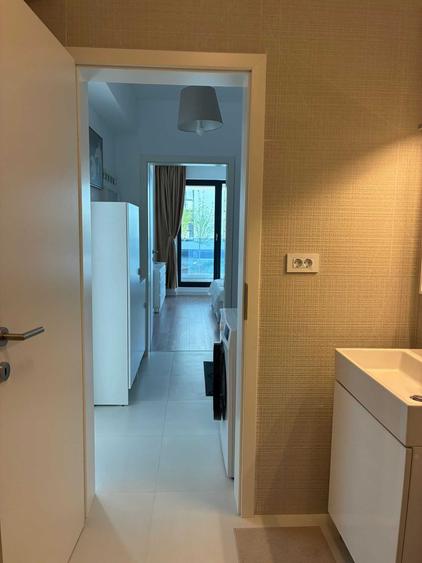 Apartament cu 2 camere decomandat în Crețești