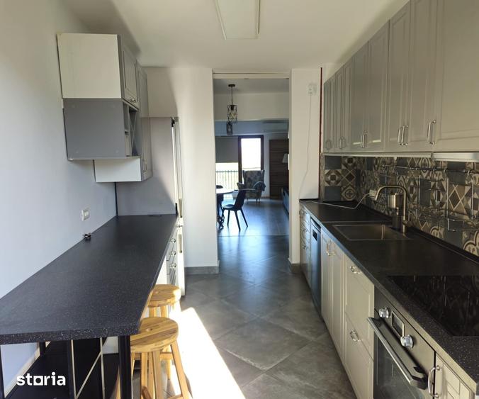 Apartament cu 3 camere în 13 Septembrie