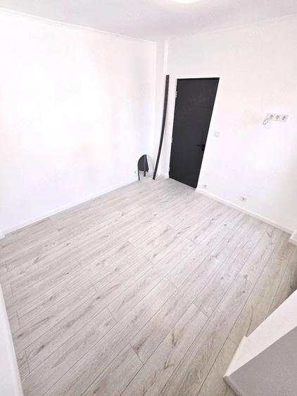 Apartament cu 3 camere semidecomandat în Ultracentral