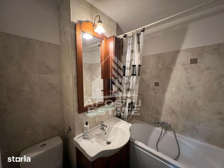 Apartament cu 3 camere decomandat în Dumbrăvița