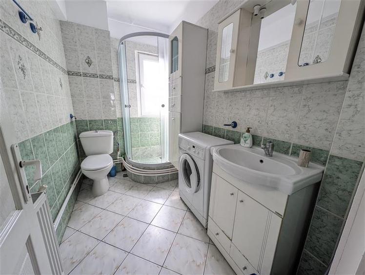 Apartament cu 2 camere nedecomandat în Ultracentral