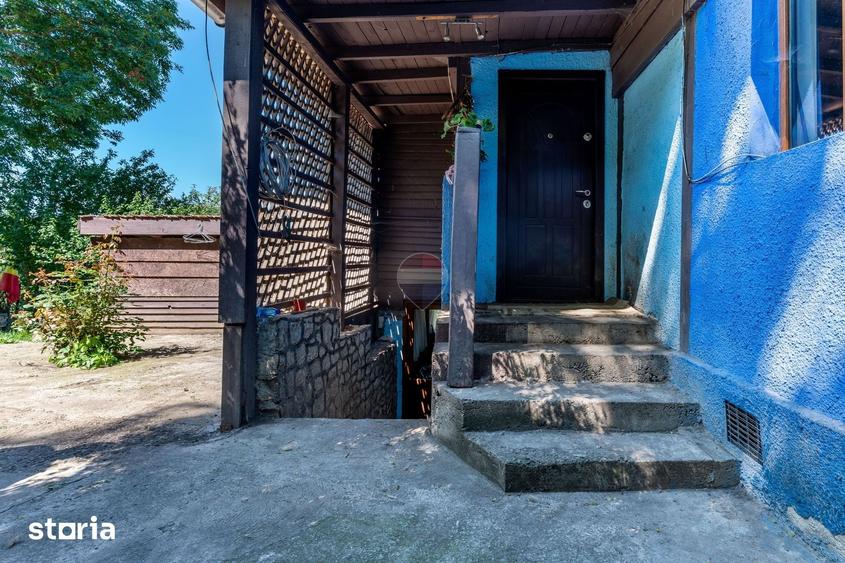 Casă cu 7 camere cu Teren 2700 Mp în Tureni
