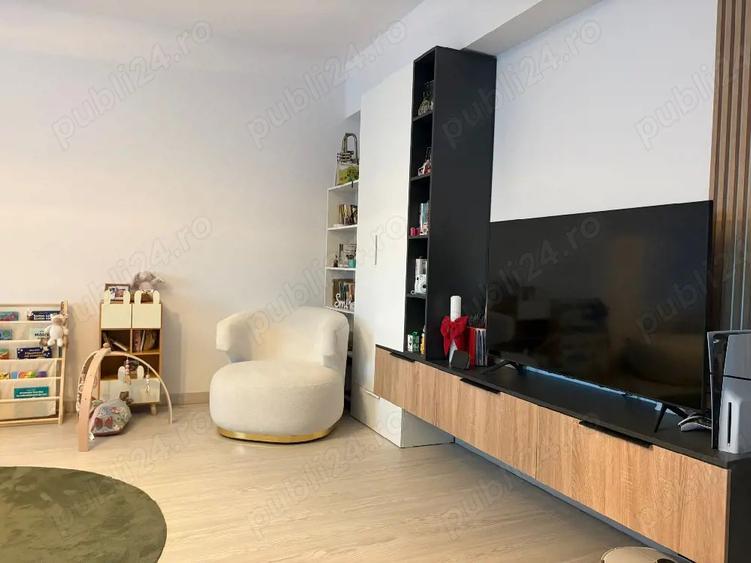 Apartament cu 2 camere decomandat în Trivale