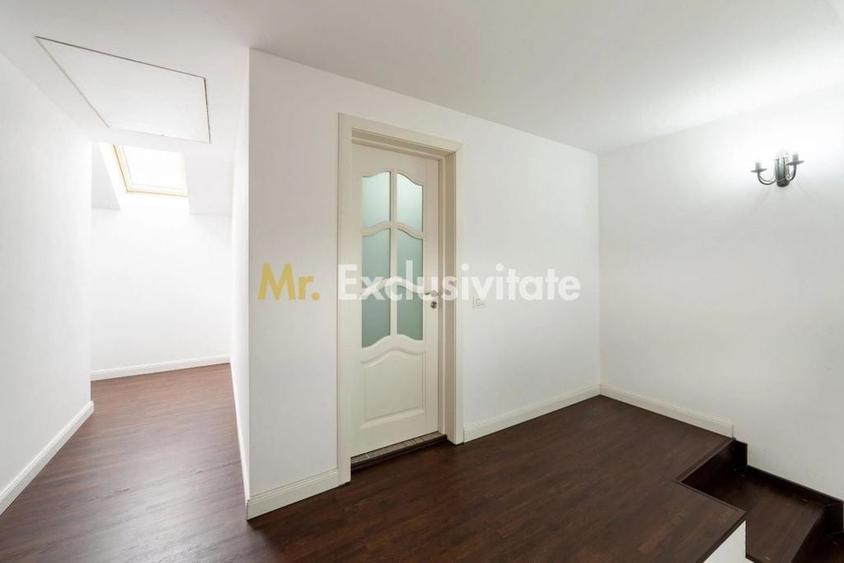Casă cu 3 camere cu Teren 477 Mp în Bradu