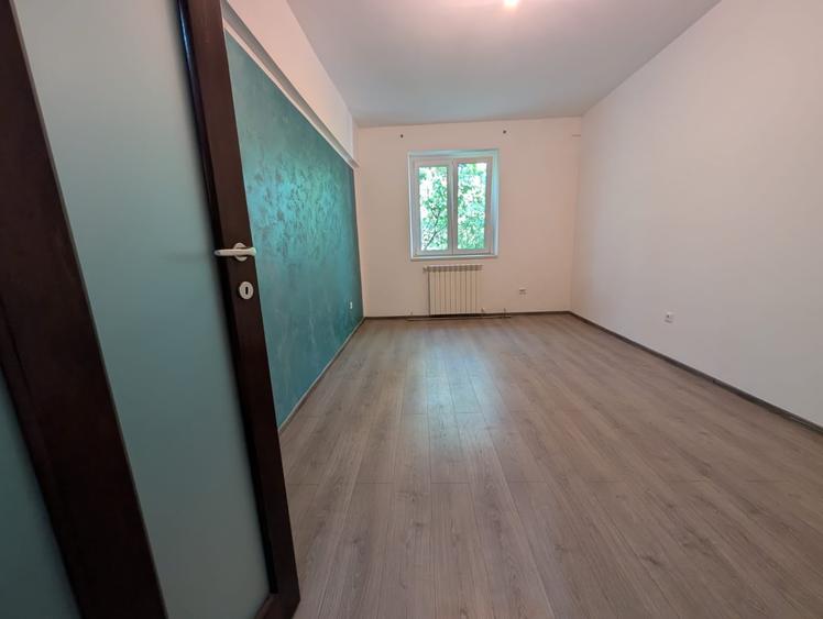 Apartament cu 2 camere decomandat, mobilat în Aviatori