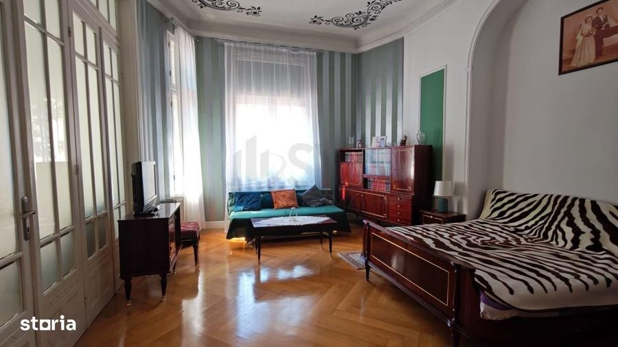 Apartament cu 4 camere în Dacia
