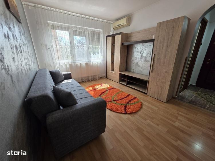 Apartament cu 2 camere semidecomandat în Viziru 1