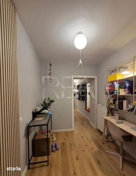 Apartament cu 2 camere, mobilat în Victoriei
