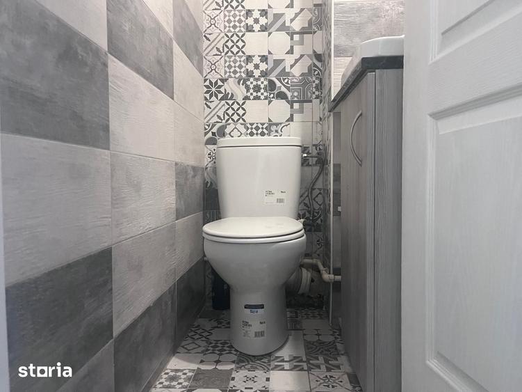 Apartament cu 3 camere decomandat în Micro 4